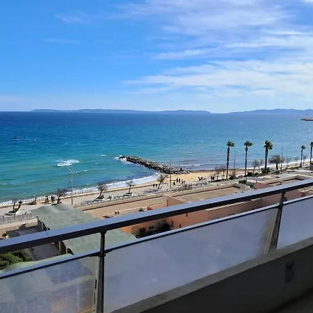 T4, 6 Pers, Vue Mer, 20 M * Le Lavandou