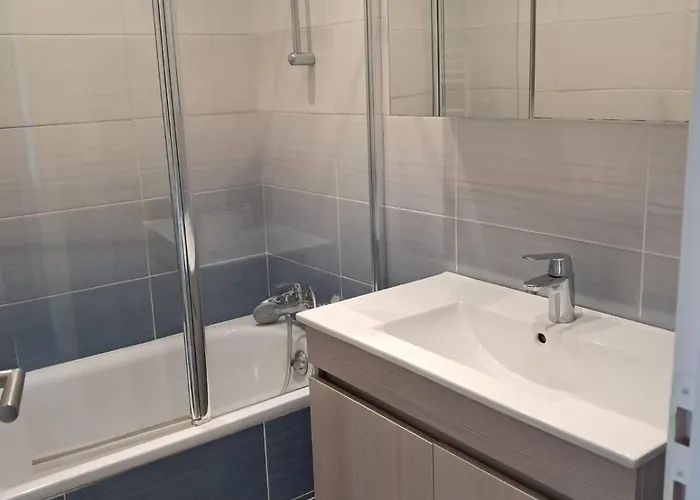 Apartmán T4, 6 Pers, Vue Mer, 20 M Le Lavandou